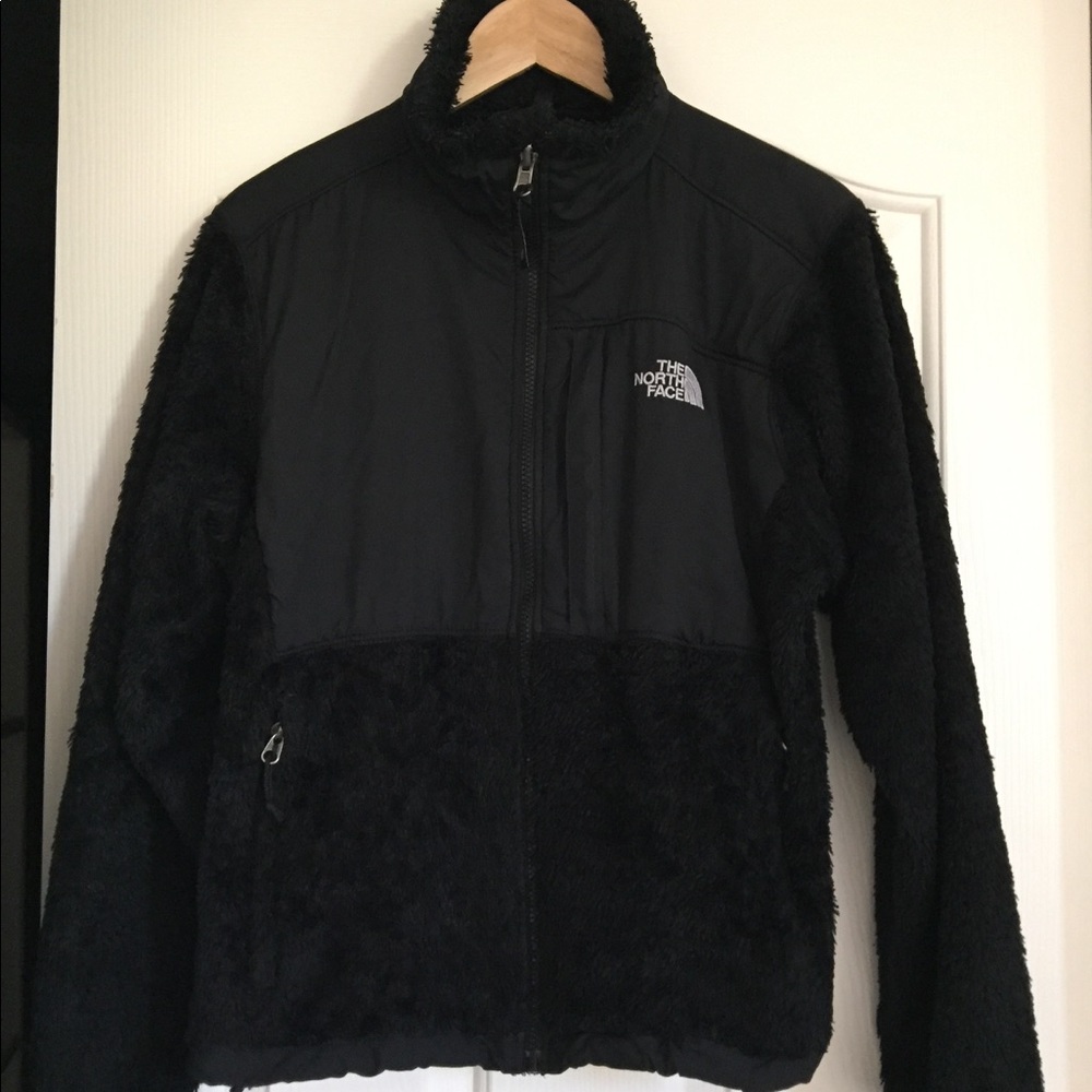 Black Northface jacket